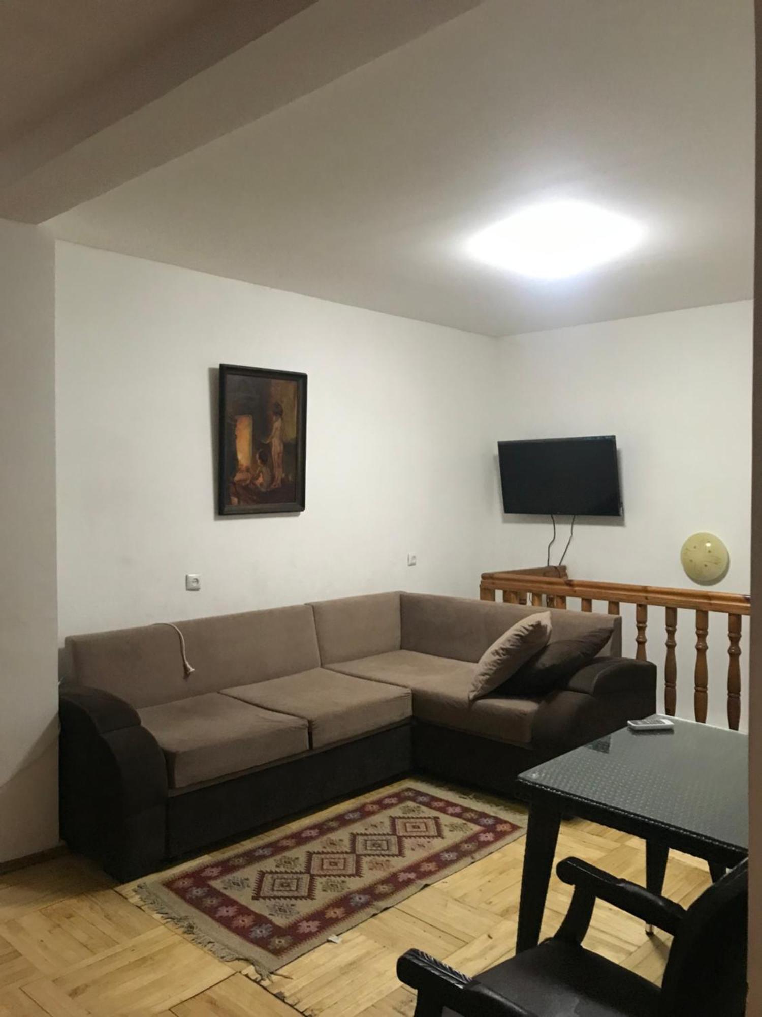 Apartament Lika'S Hause Tbilisi Zewnętrze zdjęcie
